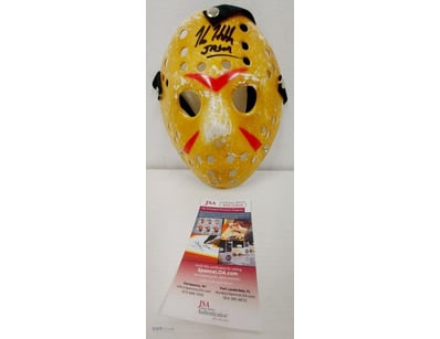 SIGNED JASON HOCKEY MASK FROM FRIDAY THE 13TH

107...
