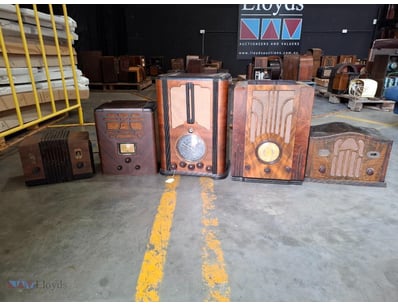 COLLECTION OF FIVE VINTAGE WOODEN CABINET VALVE RA...