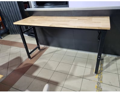 $2M UNRESERVED Major Retailer Business Relocatio... - Lot 16