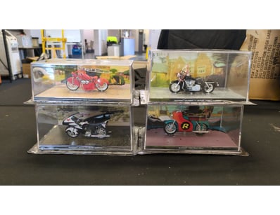 SET OF BATMAN CARS

Item Size: Height: 32cm, Wid...