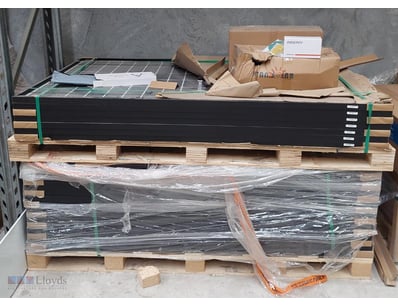 JA Solar JAM54D40-440/LB, 440W, Solar PV Panels.

...