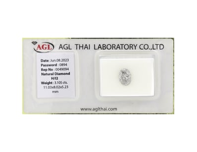Certified & Fancy Coloured Diamond Clearance  (... - Lot 750