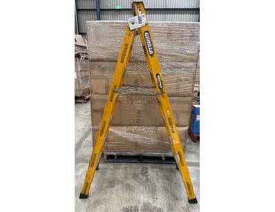 UNRESERVED National Surplus Clearance - Lot 448