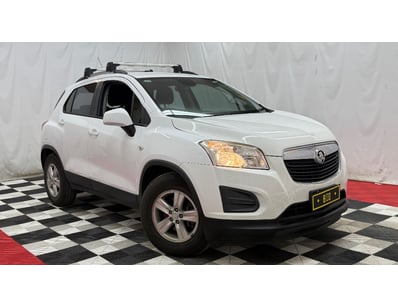<b>2015 Holden Trax TJ LS - White - 148,627km - 1....