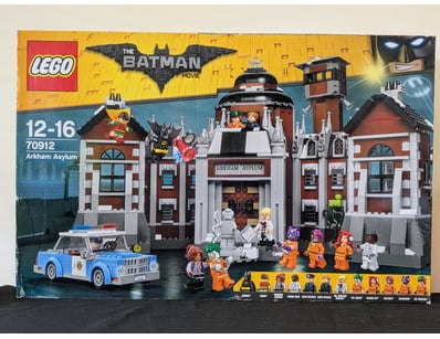 **UNRESERVED** LIFETIME COLLECTION OF LEGO PART... - Lot 642