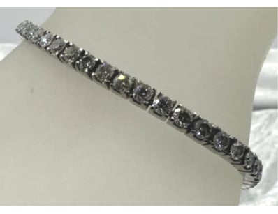 Luxury Jewellery (A1001) - Lot 4000