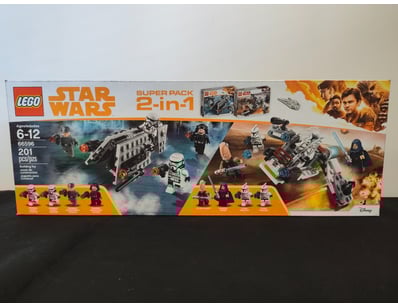 **UNRESERVED** LIFETIME COLLECTION OF LEGO PART... - Lot 695