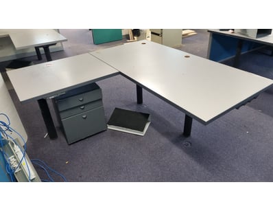 Office Furniture & Equipment (NSWA985) - Lot 194