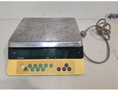 Gadgets, Music & Pastimes (A991) - Lot 695