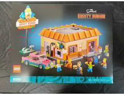 **UNRESERVED** COOKIE'S LIFETIME COLLECTION OF ... - Lot 928