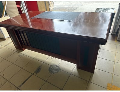 Gold Coast Water Front Mansion Estate (A995) - Lot 652