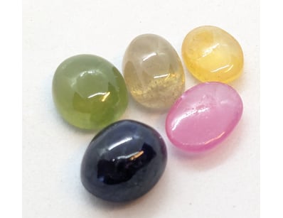 20.6 TCW MIXED COLOURED SPINEL GEMSTONES

Conditio...
