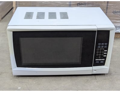 Anko microwave oven model P70B20AP-ST with 700W mi...