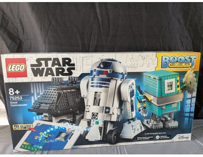 **UNRESERVED** LIFETIME COLLECTION OF LEGO PART... - Lot 151