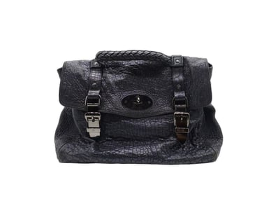 Designer Vault (A1004) - Lot 1024