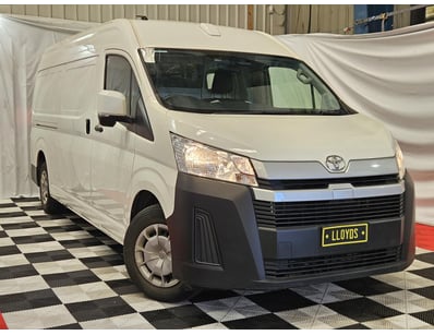 Passenger, Luxury & Commercial Vehicles Auction - Lot 200