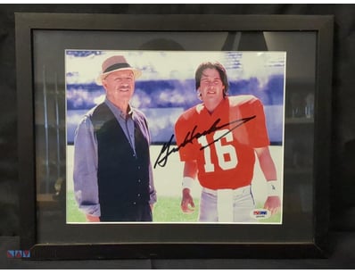 AUTOGRAPHED PHOTOGRAPH OF GENE HACKMAN.

Item Size...