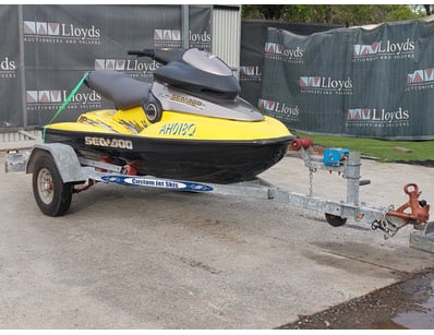 2004 Sea Doo bombardier 
Year: 2004
Make: Sea Do...