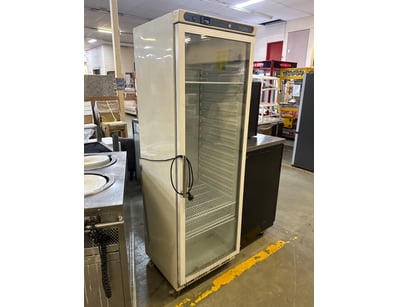 Polar CD087-A-02 commercial display refrigerator w...