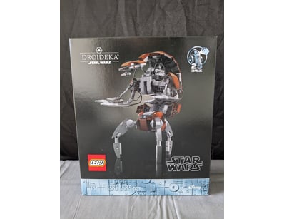 **UNRESERVED** LIFETIME COLLECTION OF LEGO PART... - Lot 270