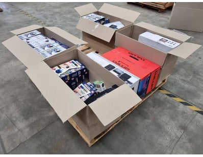 Home Entertainment, Audio & Computers (VICA997) - Lot 1117