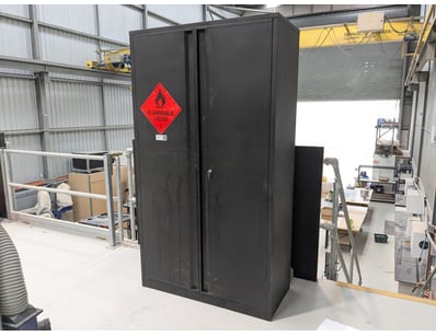 MOSTLY UNRESERVED Engineering Workshop CLOSURE (... - Lot 44