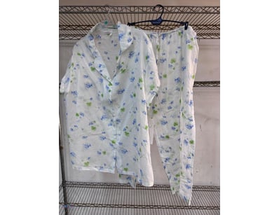 RRP: $85.95, French Country Ca, Colour: White with...