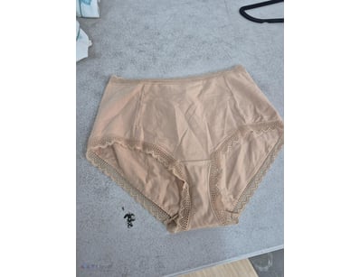 RRP $17.95 The knicker 
Full brief
Size 14