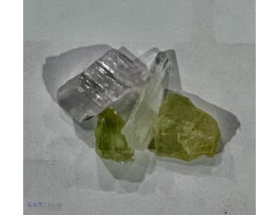 17.49 CARAT PINK KUNZITE ROUGH        

Condition:...