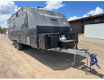 Caravan, Excavators, Trucks & More (ON11958) - Lot 4