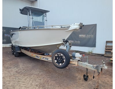 QUALITY BOATS, CARAVANS AND RECREATION EVENT - Lot 30