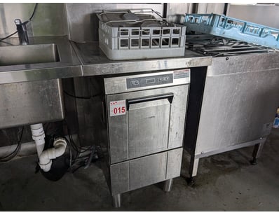 Commercial Restaurant Kitchen Equipment - Busine... - Lot 17
