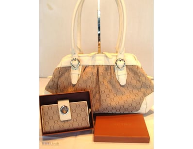 OROTON LEATHER & CANVAS HANDBAG & WALLET SET

Clas...