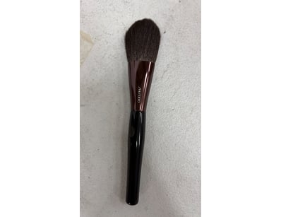 Shiseido, Makeup Powder Brush
Model: SH8G081C
Qu...