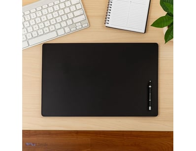 RRP $349 Dacasso Classic Black Leather 30" x 19" D...