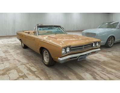 Classic, Muscle & Barn Finds - Lot 10