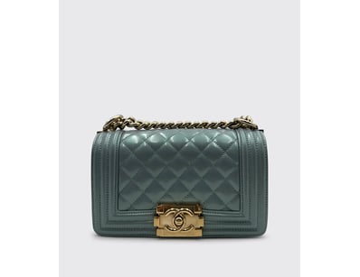Designer Vault (A977) - Lot 3500