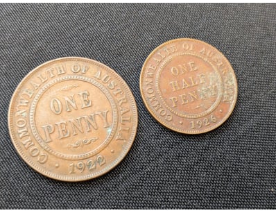 1922 COMMONWEALTH OF AUSTRALIA PENNY, AND 1926 COM...