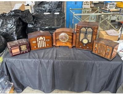 COLLECTION OF FIVE VINTAGE WOODEN CABINET RADIOS

...