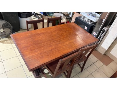 House & Homewares (A1004) - Lot 757