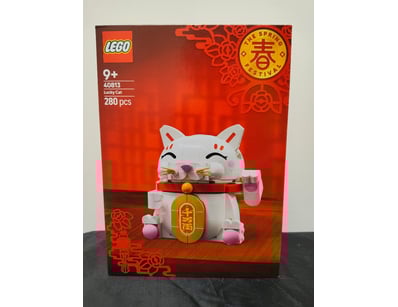 **UNRESERVED** COOKIE'S LIFETIME COLLECTION OF ... - Lot 500