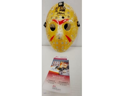 SIGNED JASON HOCKEY MASK FROM FRIDAY THE 13TH

107...
