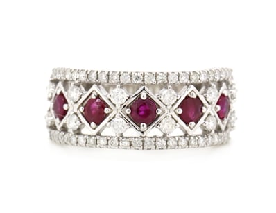 Affordable Jewellery Market (A992) - Lot 337