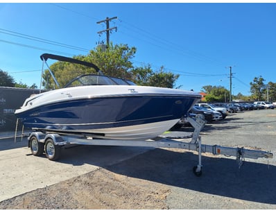 QUALITY BOATS, CARAVANS AND RECREATION EVENT - Lot 5