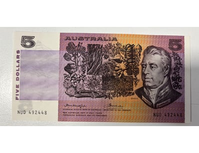 AUSTRALIAN FIVE DOLLARS BANKNOTE, R206B (UNC)

C...