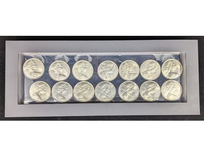 Banknotes & Coins (A989) - Lot 3200