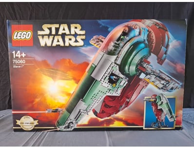 **UNRESERVED** LIFETIME COLLECTION OF LEGO PART... - Lot 109