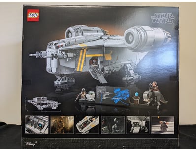 **UNRESERVED** COOKIE'S LIFETIME COLLECTION OF ... - Lot 512