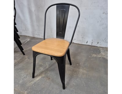 House & Homewares (A977) - Lot 1061