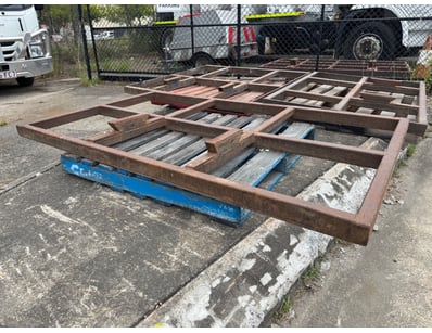 BRISBANE Earthmoving Hire Company Business Closu... - Lot 85